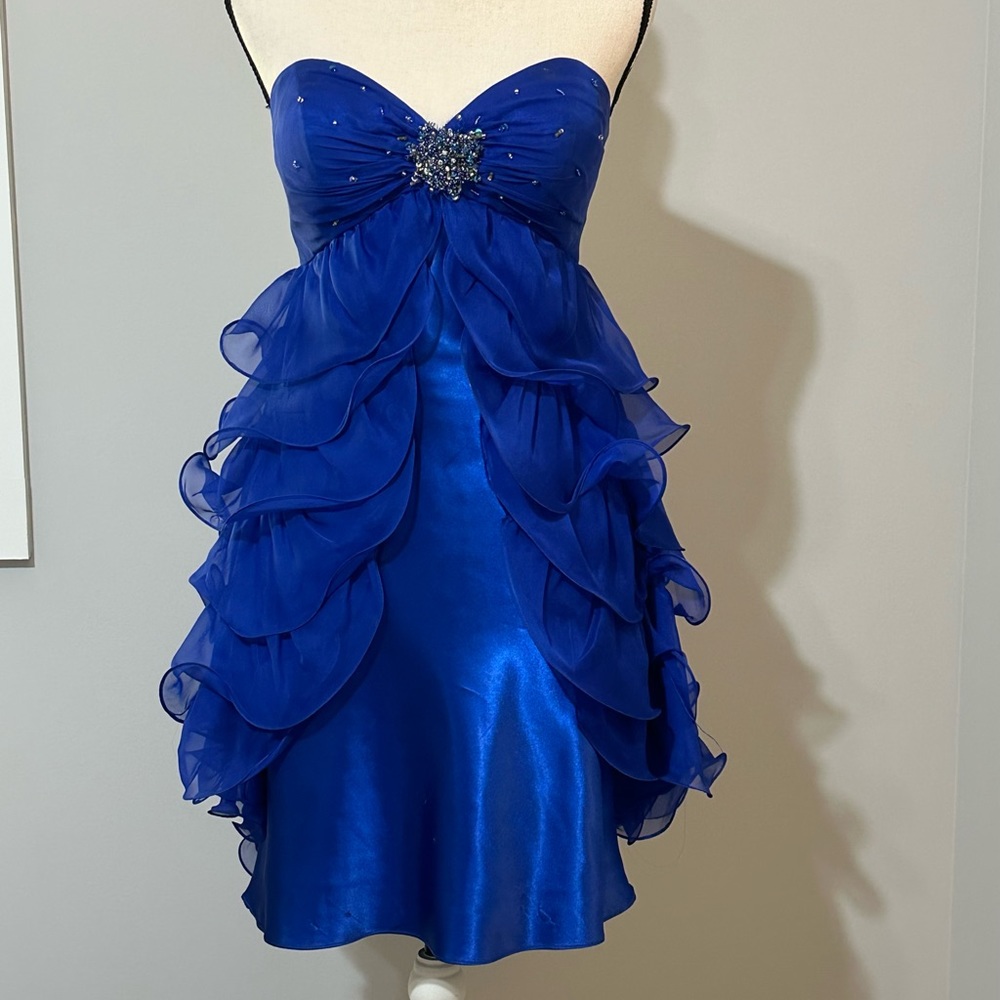 Beautiful Blue Prom Dress